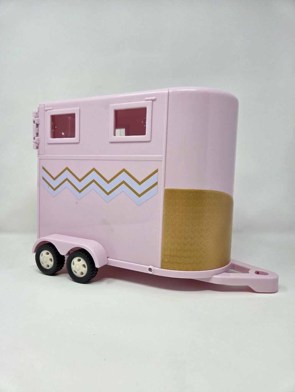 Lori by Battat - Hoofing It Horse Trailer Toy